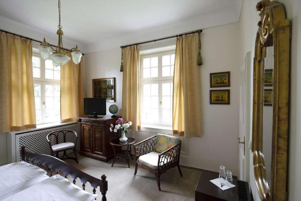 Hotel Park Villa Heilbronn Oda fotoğraf